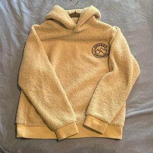 Super comfy Scotch & Soda hoodie in faux sheepskin.  Size Medium.